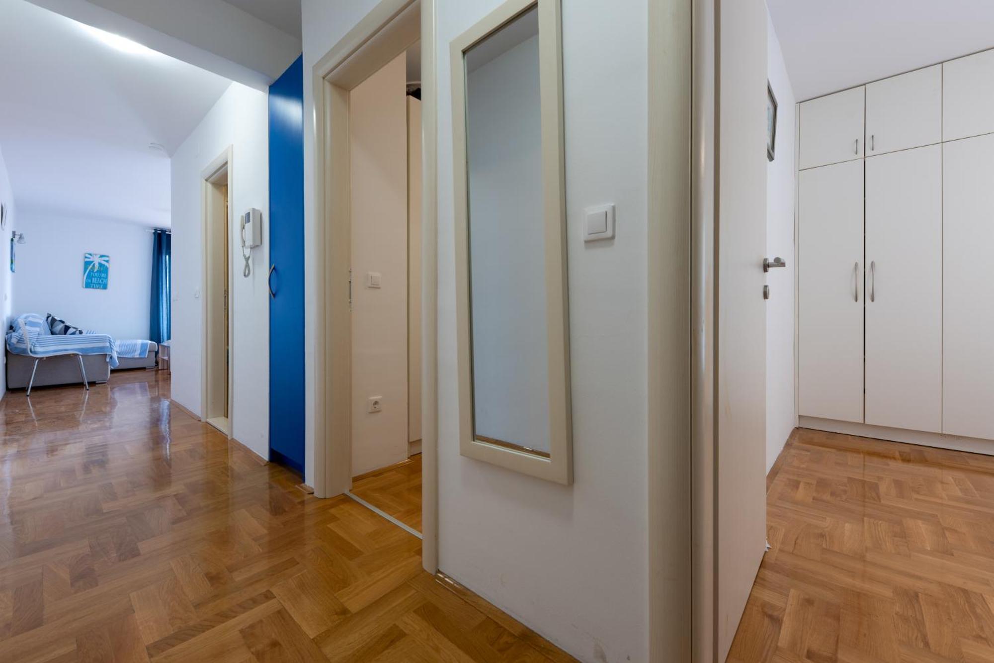 Bay Marisa Apartment Makarska